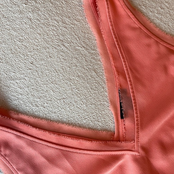 NWOT Halogen Coral V-Neck Sleeveless Blouse - Picture 5 of 11